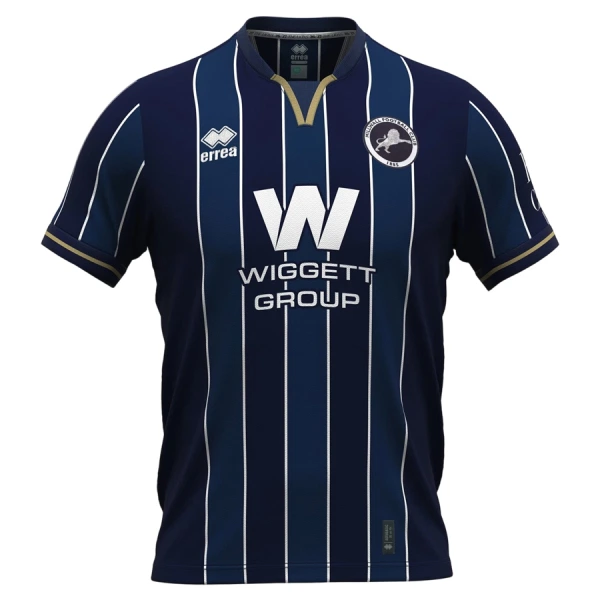 Millwall Hjemmebanetrøje 26/27 Millwall Hjemmebanetrøje 26/27