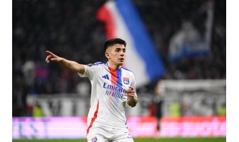 Atlético de Madrids nye unge argentinske spiller Thiago Almada skifter til