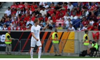 Der er ingen tid til at dvæle ved en kamp, der allerede er slut