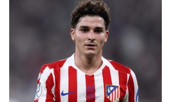 Diverse medier har spøgefuldt henvist til Julián Álvarez' mesters fysik