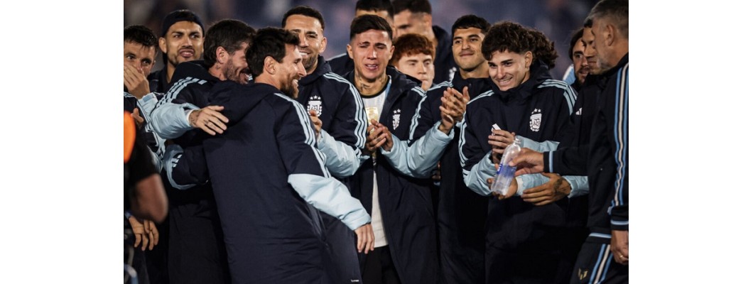 Enzo Fernández tager endnu en gang afsked med Lionel Messi