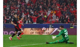 FC Barcelona genvinder glæden ved sejren på Estádio da Luz