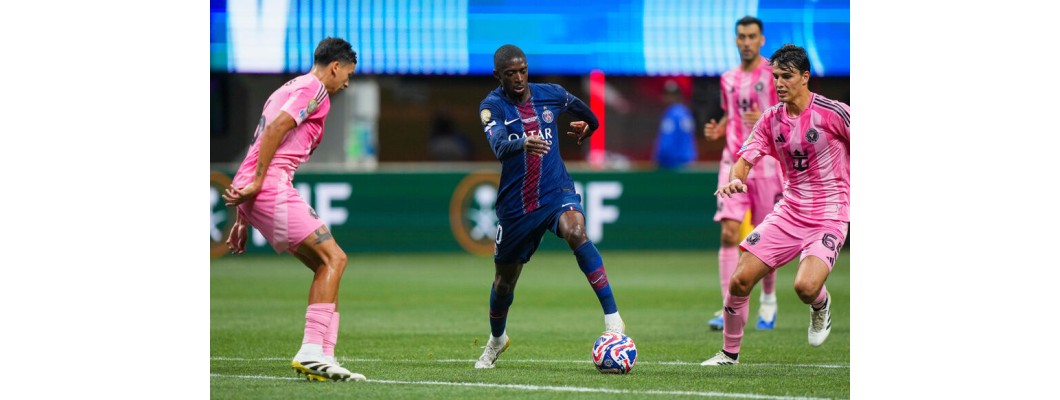 Forskellige præstationer fra tre tidligere FC Barcelona-spillere Forskellige præstationer fra tre tidligere FC Barcelona-spillere