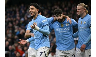 I sommer forlod fem veteranspillere fra Manchester City klubben