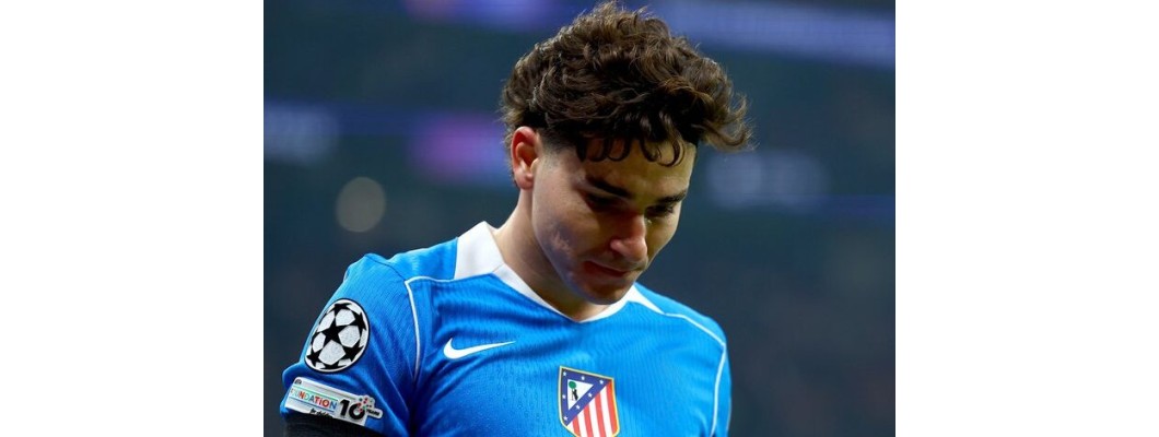 Julián Álvarez misser Barcelona-kampen