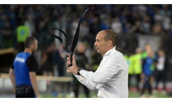 Juventus fyrer cheftræner Massimiliano Allegri efter at have vundet titlen