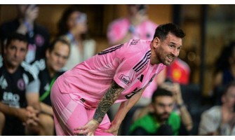 Lionel Messi fik endnu engang en perfekt 10-er og blev dermed kåret til kampens spiller