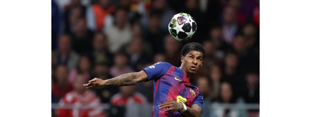 Marcus Rashfords Manchester United-trøje nummer 10 er nu på en andens skuldre Marcus Rashfords Manchester United-trøje nummer 10 er nu på en andens skuldre