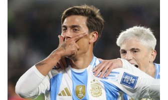 Paulo Dybala vender tilbage til banen iført Argentina-trøjen nr. 10