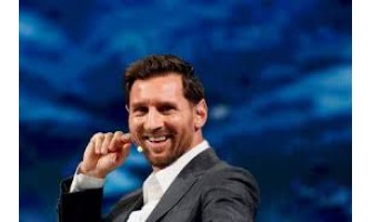 To store spillere i forskellige nyhedsrapporter denne måned