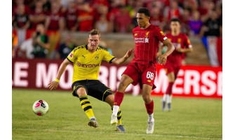 Trent Alexander-Arnold afviste Liverpools højeste løn til forsvarsspillere